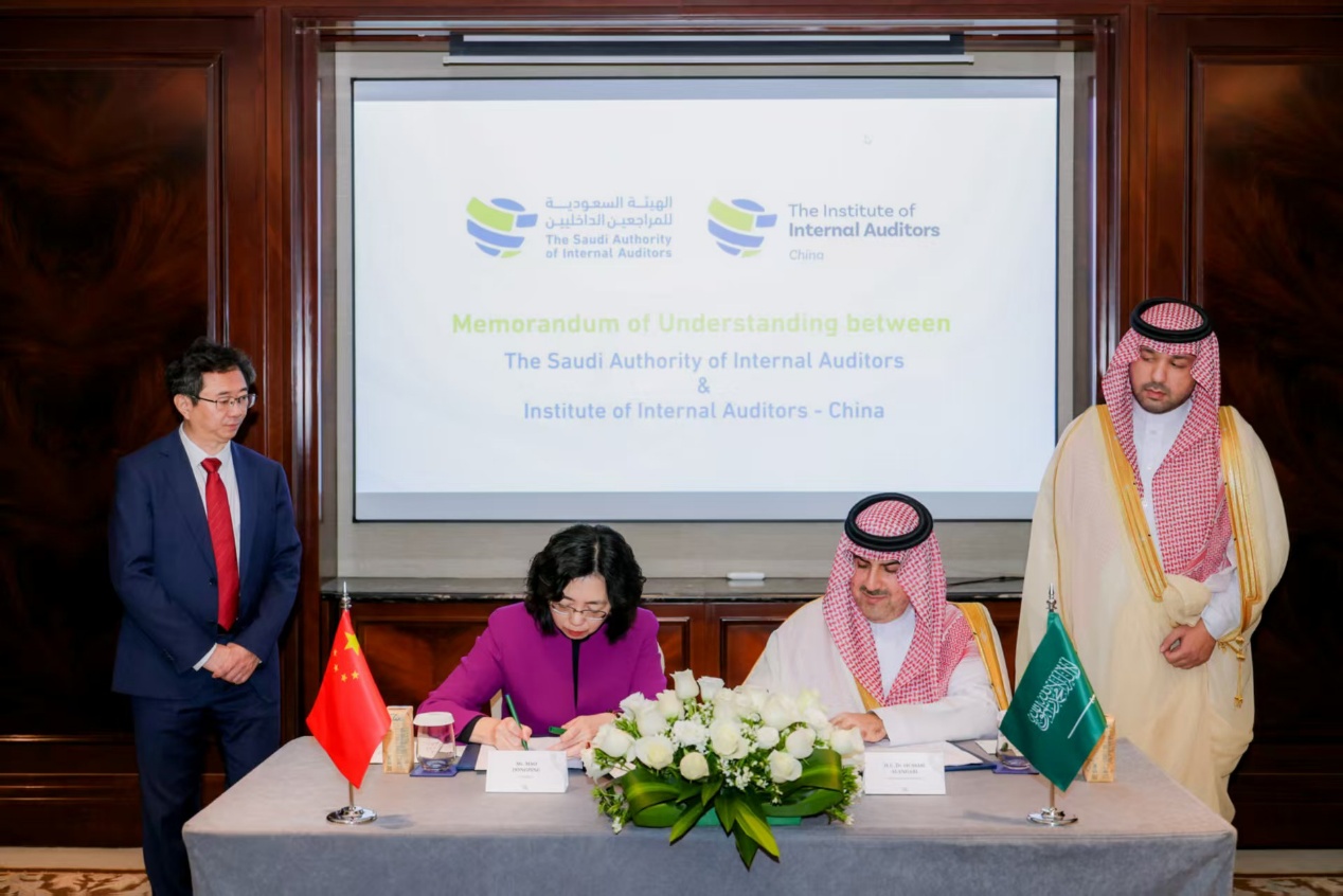 1762752340262004288.jpg 1762752340262004288.jpg